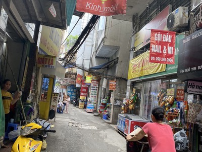 Bán gấp 54m đất chùa láng sẵn gpxd. mt 4.8. gia 12.8 0