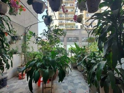 Bán biệt thự Lạc Long Quân, Võ Chí Công, 6 tầng, view 2 thoáng 2