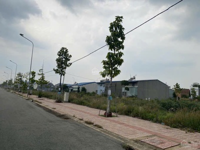 Chính chủ cần nhượng gấp lô đất 125m2 MT chính đường 15m cần tiền trả nợ 1