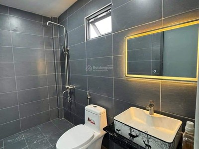 Chính chủ bán nhà mới mt hẻm oto giá tốt nhất khu vực bình chuẩn-thuận an 4