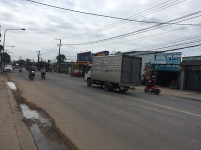 Bán đất 400m2 mt đường lớn, tỉnh lộ đt 743b tp dĩ an  10x40  chính chủ 0
