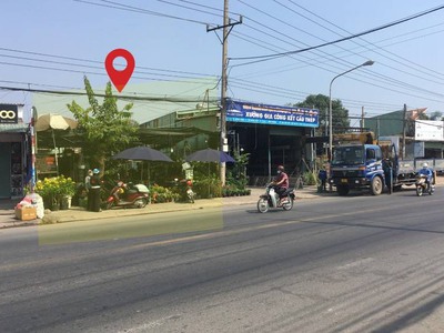 Bán đất 400m2 mt đường lớn, tỉnh lộ đt 743b tp dĩ an  10x40  chính chủ 1