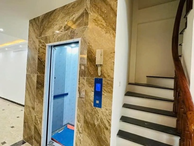 Nhà mới kính koong 5 tầng thang máy trung tâm hai bà trưng 41m2 giá 6.5 tỷ. 0