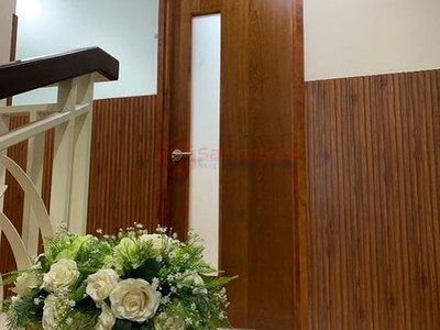 Thay đổi cửa gỗ công nghiệp cho phòng làm việc 0