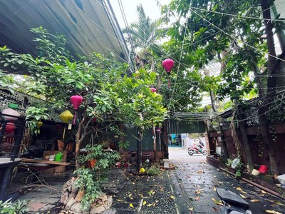 Mặt tiền nguyễn thiện thuật quận bình thạnh phường 24. 0