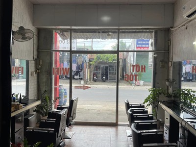 Em cần sang tiệm khu 4 an phước, long thành, đồng nai mặt tiền đường phùng hưng. 3