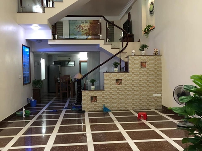 BÁN NHÀ 4 Tầng Gần Hồ Điều Hòa,Yết Kiêu. DT:75m2,MT:5M Kinh Doanh Được 0