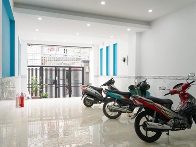 Cực Phẩm HXH 7 Chỗ Vô Tư - CHDV Dòng Tiền Cao Đang Bán Nhanh 14 Tỷ 2