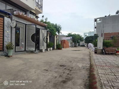 Đất chuẩn đẹp hiếm có 5x20m, đường 11m có vỉa hè tl28 gần chợ cầu đồng, nhỉnh 4tỷ 0