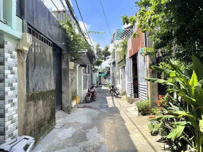Bán nhà 2 tầng hẻm xe hơi thông 131m2 6 22 chỉhơn 4 tỷ gần phạm văn đồng hiệp bình chánh thủ đức rẻ 4