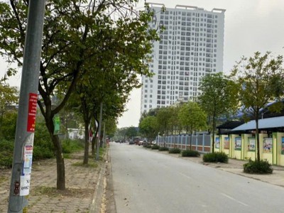 Cần bán nhà 4 tầng 60m, ô tô tránh  kinh doanh sầm uất, khu vực  đồng bộ trung tâm thanh trì giá 0