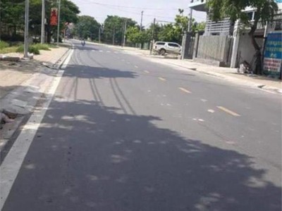 Ban đất gần ngã tư ba thá, phúc lâm, huyện mỹ đức. 300m2 đát sổ đỏ giá chào 20 triệu/m có thương 2