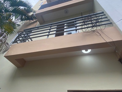 Cần bán nhà 4 tầng 60m, ô tô tránh  kinh doanh sầm uất, khu vực  đồng bộ trung tâm thanh trì giá 2