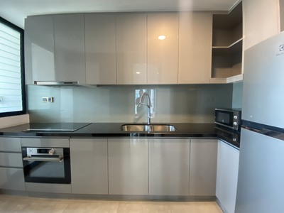 Cần cho thuê D1 Mension Quận 1 Địa chỉ: 608 Võ Văn Kiệt, P.Cầu Kho, Quận1 : -	 View bitexco, căn góc 1
