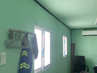 Container văn phòng với thiết kế chắc chắn 3