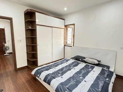 Bán căn hộ 79 thiên hiền tòa newtatco ở ngay, giá rẻ 1