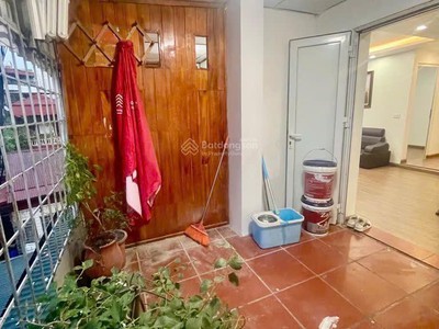 Bán căn hộ tập thể đồng xa doãn kế thiện , giá rẻ 2