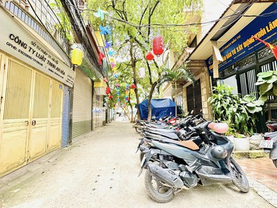 Cần bán nhà phân lô 5 tầng ngõ 102 Trường Chinh oto đỗ cửa SDCC giá 9.5 tỷ 0