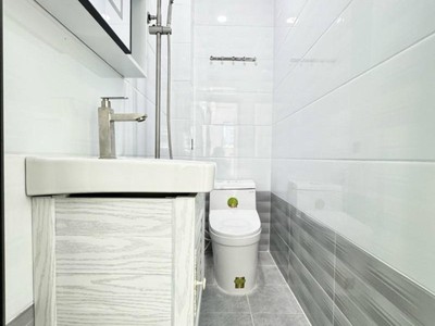 Mặt tiền liên khu 8-9- 36m2 - góc 2 mặt tiền - nhà mới đẹp ở ngay chỉ 4.1 tỷ 3