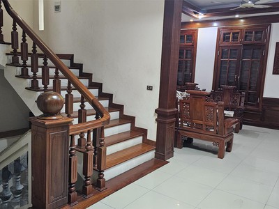 Bán nhà mặt phố phạm văn đồng, bắc từ liêm 120m2,  5 tầng, 6m mặt tiền,  21 tỷ 4