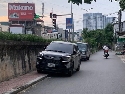 Bán nhà mặt đường Nguyễn Khoái giá 3,35 tỷ 0