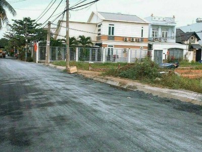 Bán nhanh mảnh đất thị trấn phú xuyên xung quanh đầy đủ tiện nghi, thuận tiện đi lại, giá 1xtr/m2 0