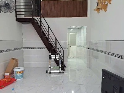 2,88 tỷ - nhà 2 tầng cống lở p15 tân bình 34m2. 0