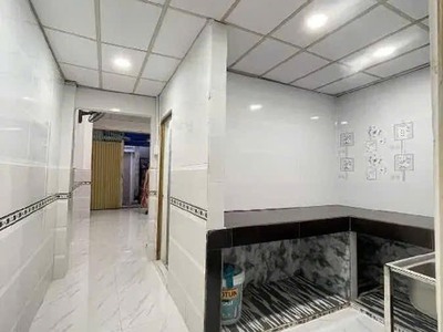2,88 tỷ - nhà 2 tầng cống lở p15 tân bình 34m2. 1