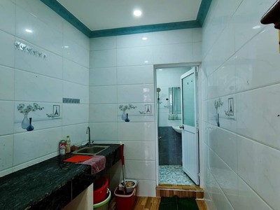 129 nhà chỉ: 7,5tr/tháng.✓✓ 2 phòng ngủ   cho thuê nhà lầu mới đẹp. hẻm đường hoàng văn thụ, an 2