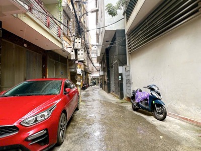 Siêu phẩm quận đống đa - phân lô - gara - ô tô đỗ cửa - kinh doanh tốt - nhà đẹp ở ngay 0