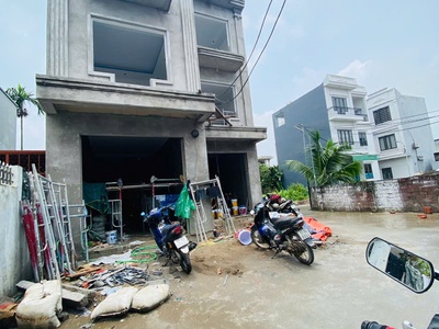 Nhà đẹp 3 tầng thoáng mát, ngõ ô tô - cạnh Hoàng Huy An Đồng. 1