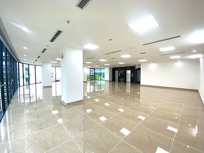 Bán Tòa Văn Phòng VIP 8 Tầng MP Dịch Vọng Hậu. Vị Trí Lô Góc. DT 300m2.Gía 215TY 7