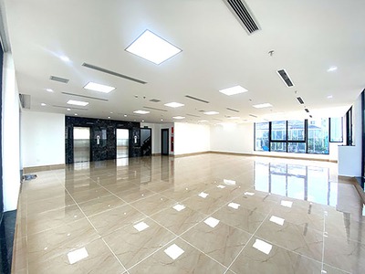 Bán Tòa Văn Phòng VIP 8 Tầng MP Dịch Vọng Hậu. Vị Trí Lô Góc. DT 300m2.Gía 215TY 9