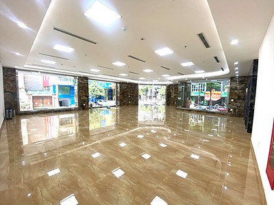 Bán Tòa Văn Phòng VIP 8 Tầng MP Dịch Vọng Hậu. Vị Trí Lô Góc. DT 300m2.Gía 215TY 3