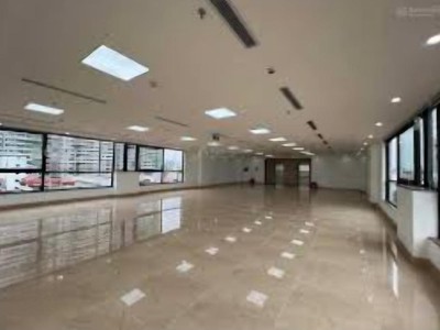 Toà nhà Dịch Vụ văn phòng Cầu Giấy Dt 390m Mt 14m 10 tầng giá 320T 5