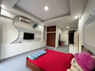 Cho Thuê Phòng Trọ Full Nội Thất Sang Trọng Có Ban Công 35m2, Gần Phú Mỹ Hưng 1