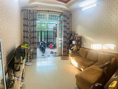 Căn nhà duy nhất ngay MT đường thông giá rẻ Thạnh Xuân 24, Q12. 1T2L giá 3,95 tỷ 2