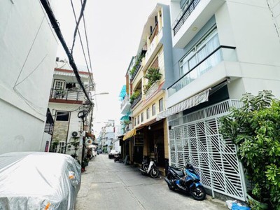 Bán nhà chính chủ quận bình thạnh đường đinh tiên hoàng   1 trệt 3 lầu giá 5.5 tỷ 1