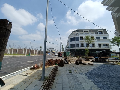 Chỉ từ 2 tỷ - sổ đỏ - cách hà nội 50 km - sở hữu những shophouse, biệt thự đẹp nhất cạnh samsung 2