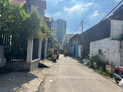 Xưởng dt 495m2 đường Hương Lộ 3,Bình Hưng Hòa,Bình Tân giá 22 tỷ 2