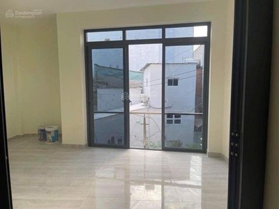 Q.4, nhà 32.1m2  5,4 x 7m , 4 tầng, hẻm 4m tôn đản. chỉ 3,95 tỷ 2