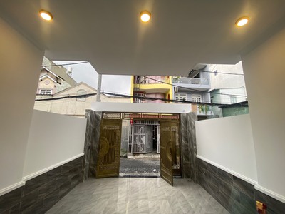 Bán nhà mặt tiền kinh doanh, gần chợ bình triệu - nhà thờ fatima, đại học luật tp thủ đức 1