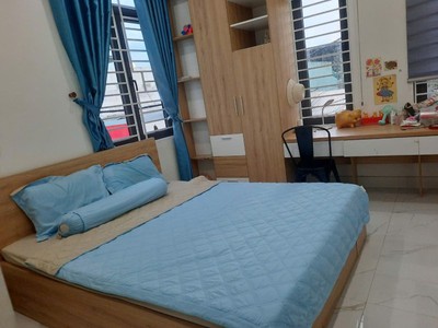 3 tầng, 2 mặt kiệt ô tô, ngang 7m, gần bến xe, chỉ 3.x 3