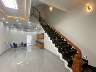 Bán nhà mặt tiền kinh doanh, gần chợ bình triệu - nhà thờ fatima, đại học luật tp thủ đức 2