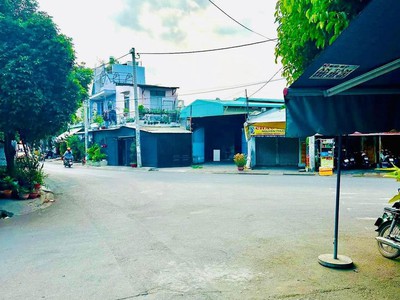 Giáp tân phú - sẵn dòng tiền - căn góc 2 mặt tiền kinh doanh - 81m 2 tầng giá 4.x tỷ 2