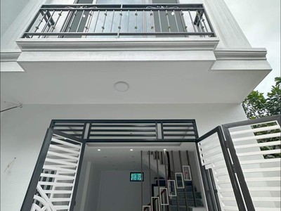 Nhà rộng thì mát - 38m2 - nhà thị trấn chúc sơn - tiện ích ngập tràn 0