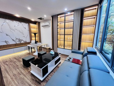 Bán nhà hoàng quốc việt phân lô ôtô vào nhà ngõ thông kinh doanh gần phố nhà đẹp mặt tiền bề thế 3