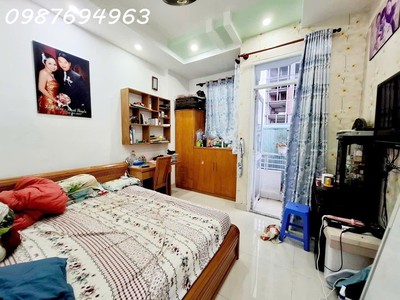 Quận 1, cô bắc - chỉ 1 căn ra mặt tiền trung tâm quận 1 xa hoa, 4 tầng có sân thượng mới đẹp - đối 3