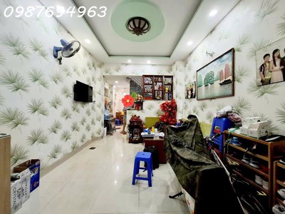 Quận 1, cô bắc - chỉ 1 căn ra mặt tiền trung tâm quận 1 xa hoa, 4 tầng có sân thượng mới đẹp - đối 0