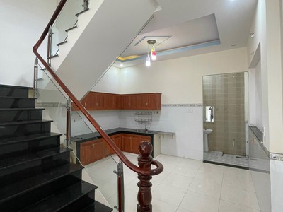 Chính chủ cần bán nhanh căn nhà tp dĩ an - bình dương 2